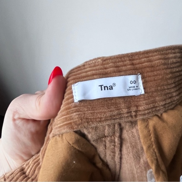 Aritzia TNA Chateau Brown Corduroy Jogger Pants 00 - Picture 8 of 9